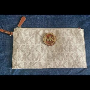 Michael Kors small clutch